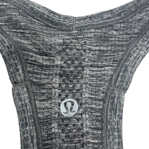 Swiftly Tech Racerback Tank Top 2.0 Hip Length Heather Grey Athletic Top Size 6 - Picture 8 of 9